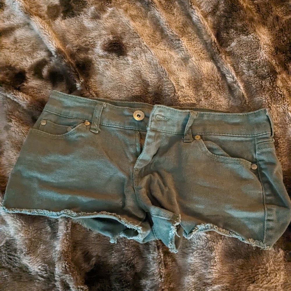 Refuge Green Shorts
